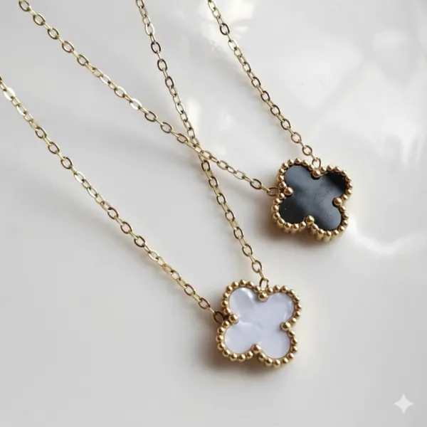 Black_White_&_Gold_Traditional_Reversible_Clover_Necklace_For_Women