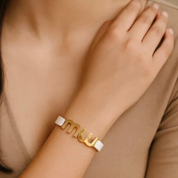 Gold_&_White_Traditional_Signature_Bracelet_For_Women