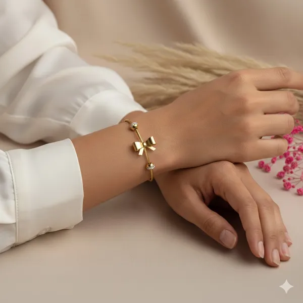 Gold_Traditional_Cupid'S_Bow_Bracelet_For_Women