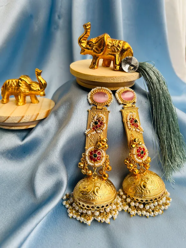 NOOR|_Regal_Emerald_Jhumkas