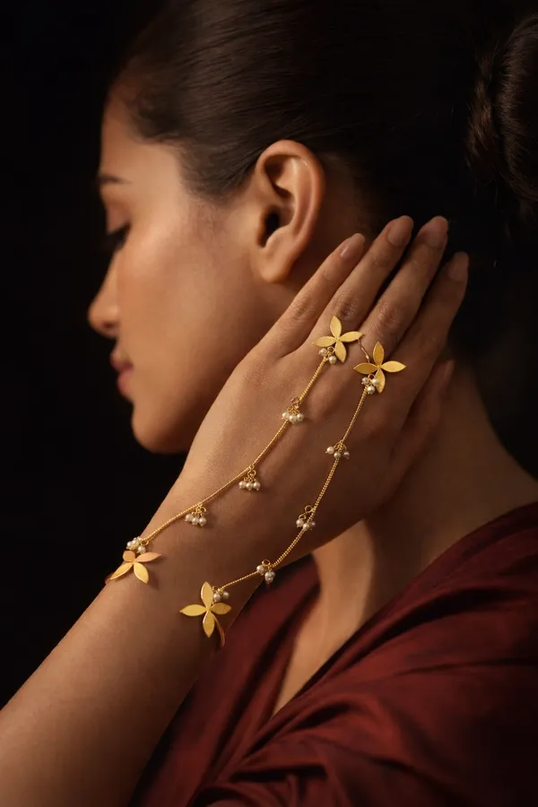 Alia_bhat_inspired_Hath_phool_pair
