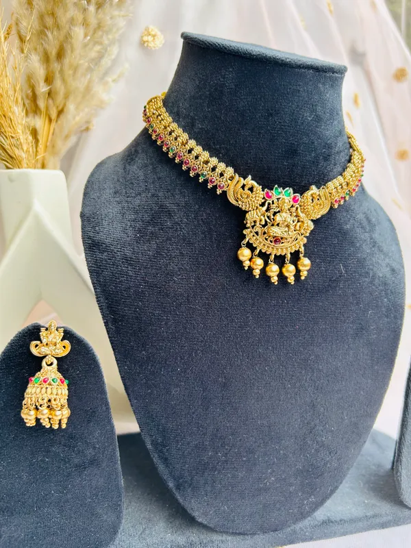 Aadya_lakshmi_Choker
