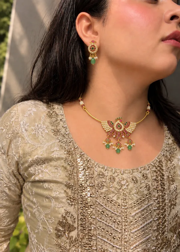 Royal_Peacock_kundan_Hasli