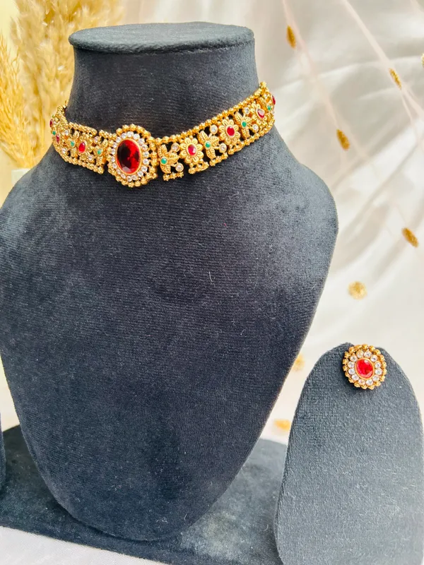 Ruby_Choker