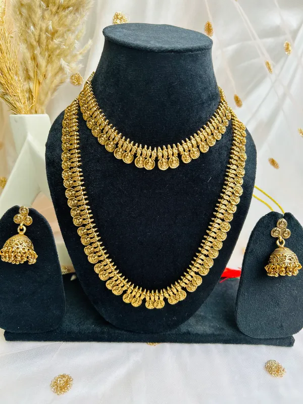 Varnika_Grand_Temple_Set