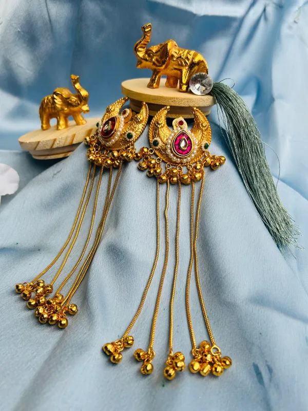 Zoon-e-zar_Jhumkas