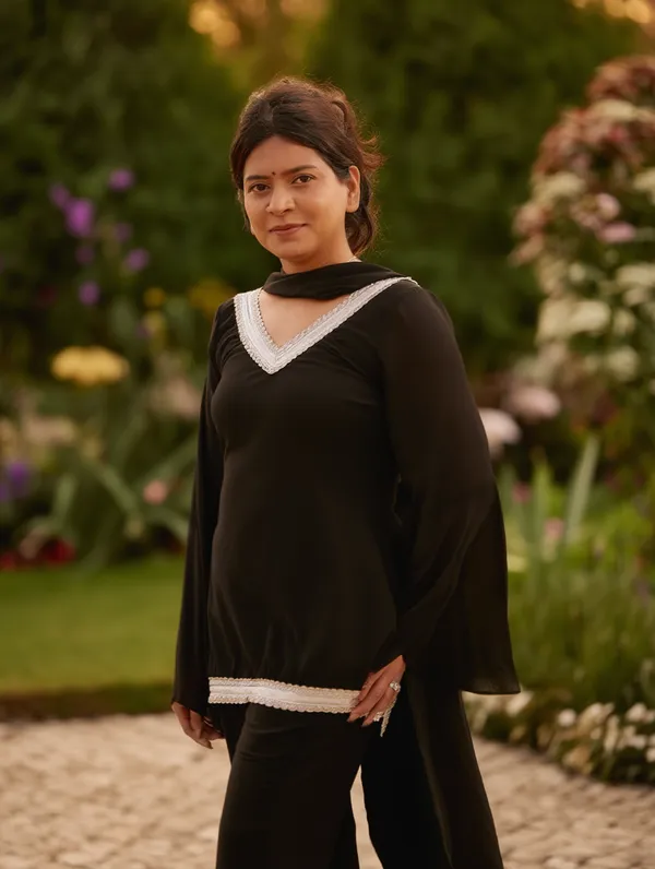 Black_Kurta_with_Flared_Palazzo_Set