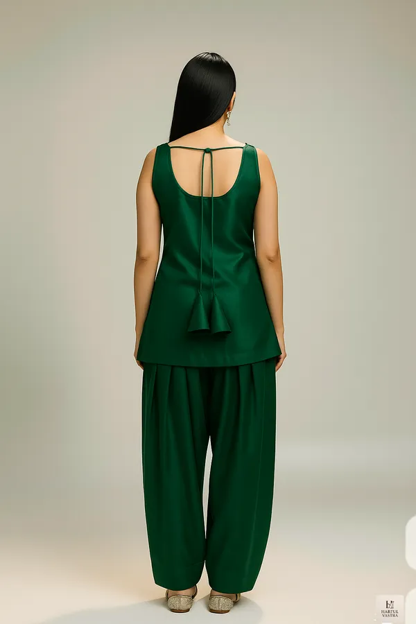 Green_Japanese_Satin_&_Organza_Salwar_Set_For_Women
