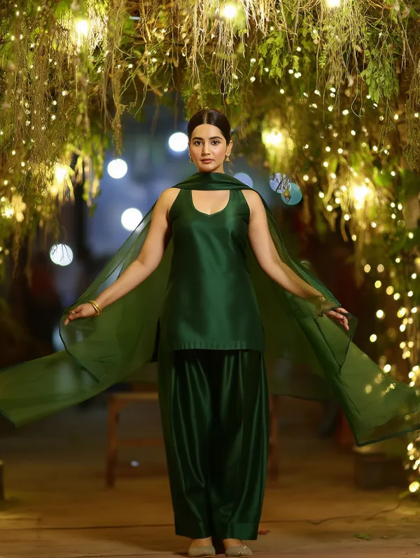 Green_Japanese_Satin_&_Organza_Salwar_Set_For_Women