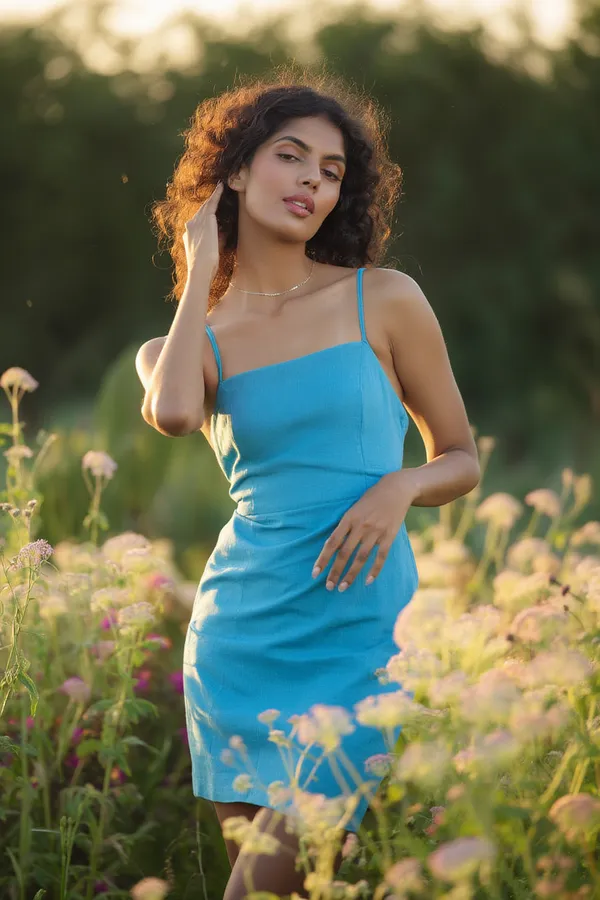 Blue_cotton-linen_blend_short_dress