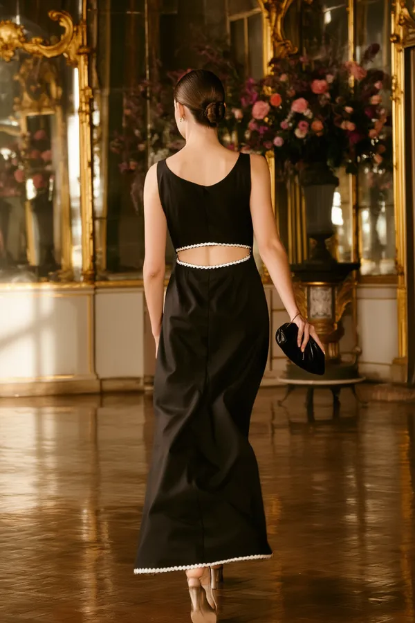 Black_Cotton-Linen_Blend_Gown_For_Women
