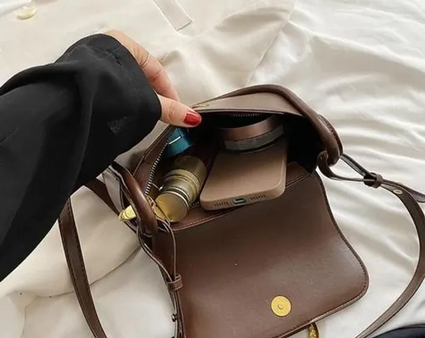 Black_Premium_Pu_Material_Casual_Siling_Bag_For_Women