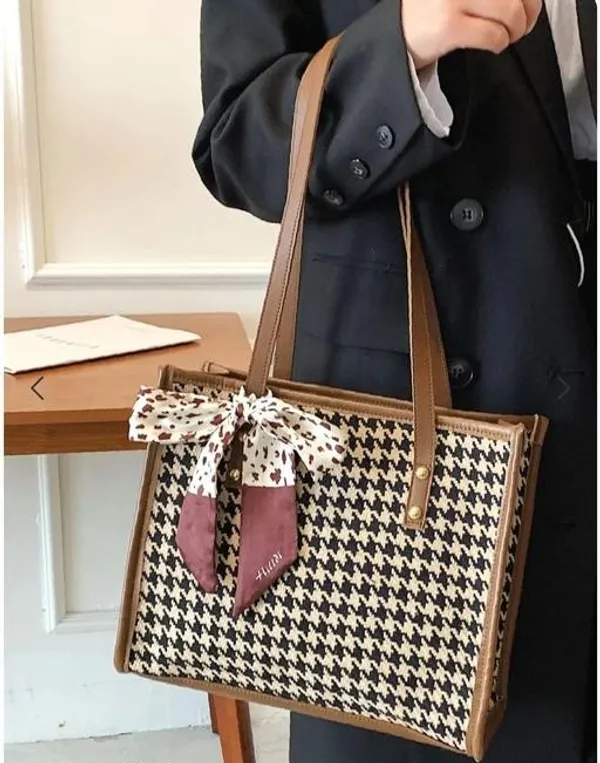 Brown_Premium_Pu_Material_Casual_Hand_Bag_For_Women