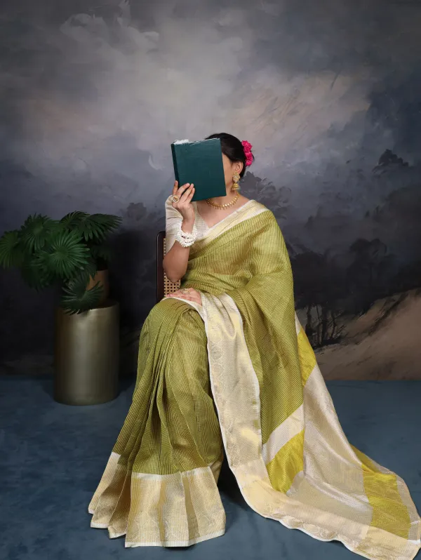 Light_Green_Jacquard_Chex_Chiffon_Saree_For_Women