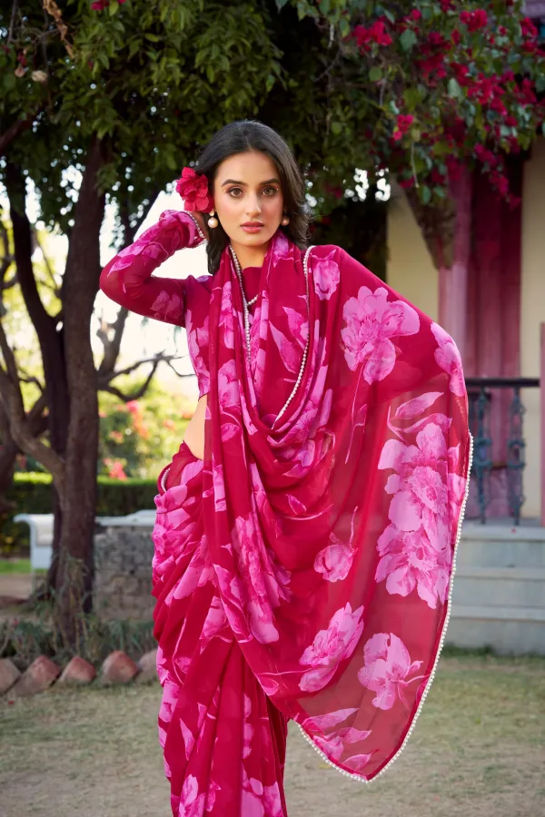 Pink_Floral_Printeded_Chiffon_Saree_With_Pearl_Lace_Border