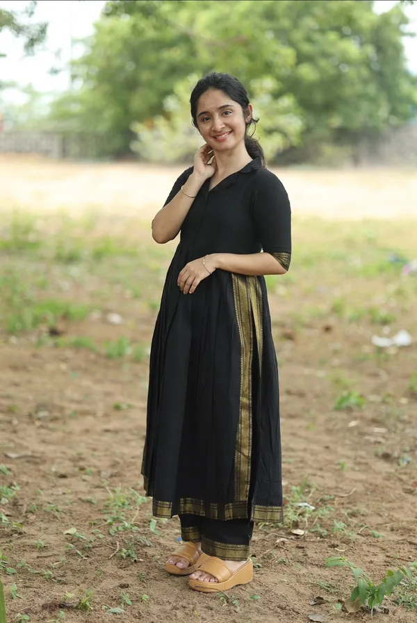 Banarasi_Silk_Traditional_Kurta_Skirt_Dupatta_Set_for_Women