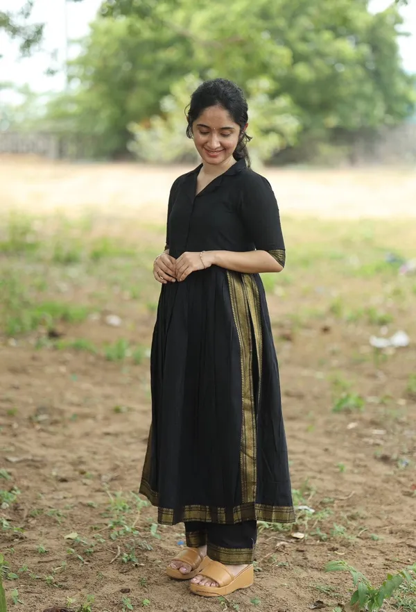 Banarasi_Silk_Traditional_Kurta_Skirt_Dupatta_Set_for_Women