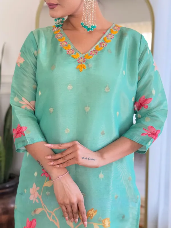 Blush_Bloom_Floral_Cotton_Kurta_Set_with_Dupatta