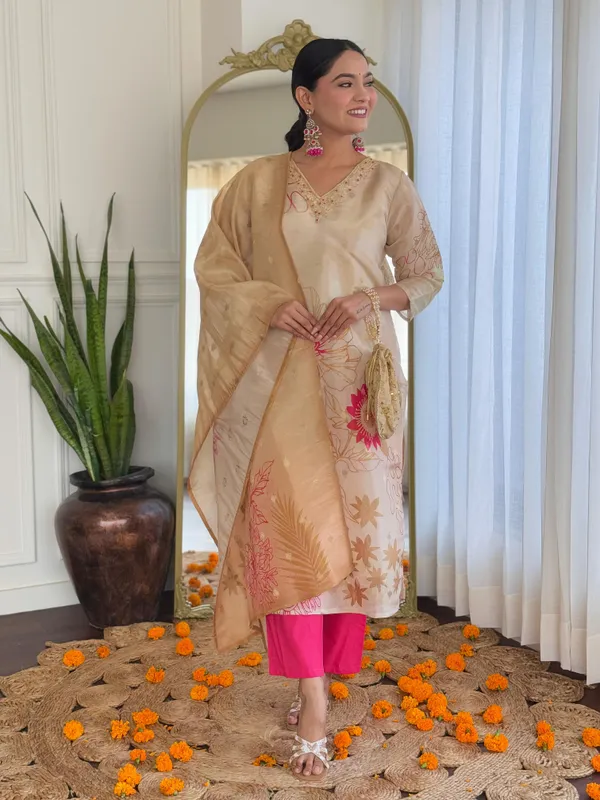 Blush_Bloom_Floral_Cotton_Kurta_Set_with_Dupatta