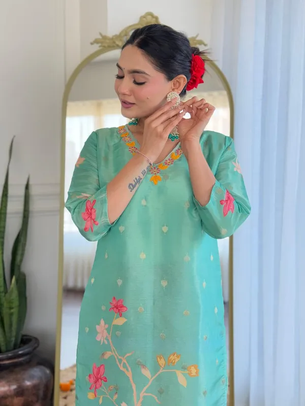 Blush_Bloom_Floral_Cotton_Kurta_Set_with_Dupatta