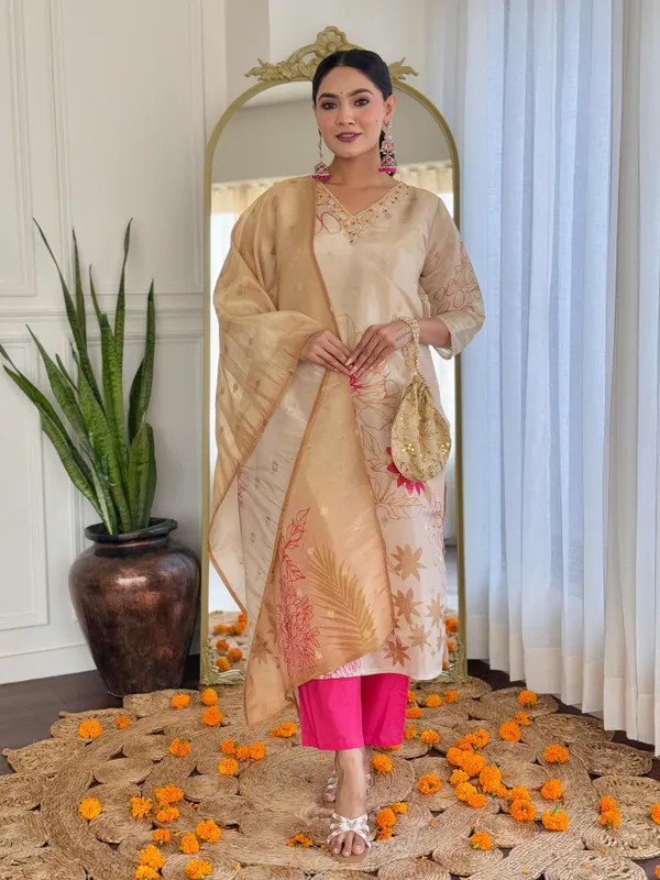 Blush_Bloom_Floral_Cotton_Kurta_Set_with_Dupatta