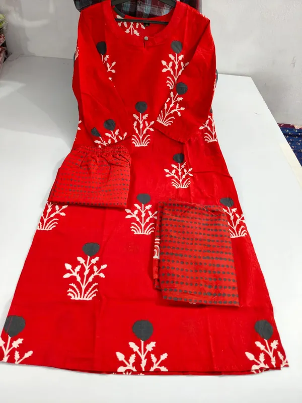 Red_Cotton_Kurti_Pant_Dupatta_Set_For_Women