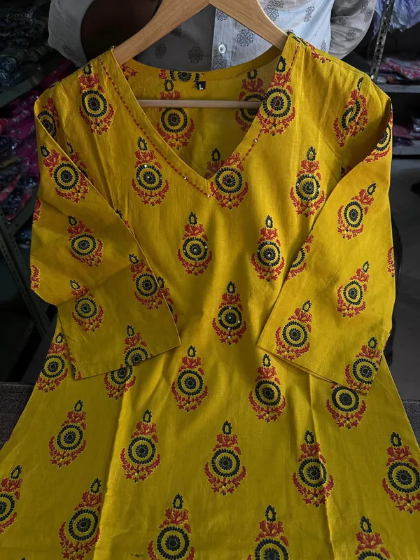 Yellow_Cotton_Kurta_Pant_&_Dupatta_Set_for_Women