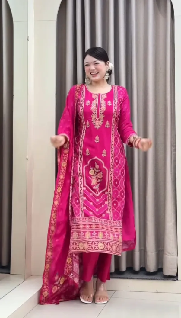 Rose_Pink_Embroidered_Suit_Set_For_Women