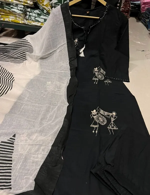 Black_Cotton_Blend_Kurta_Pant_Dupatta_Set_For_Women