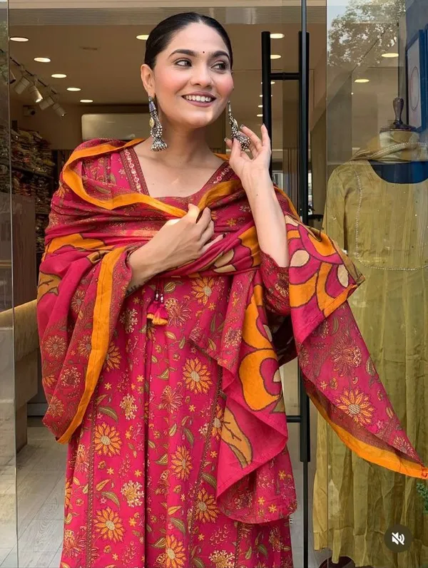 Ruby_Bloom_Anarkali_Suit_Set_-_Red
