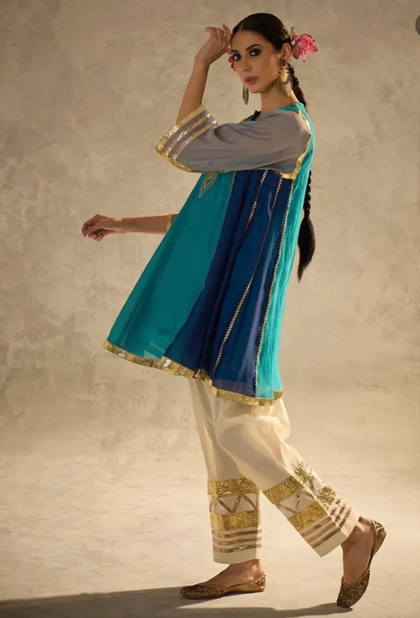 Women'S_Sky_Blue_Zari_Embroidered_Kurta_Palazzo_Set