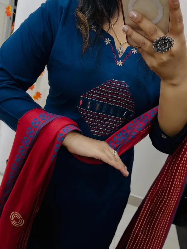 Royal_Blue_Elegance_Kurta_Pant_And_Dupatta_Set_For_Women