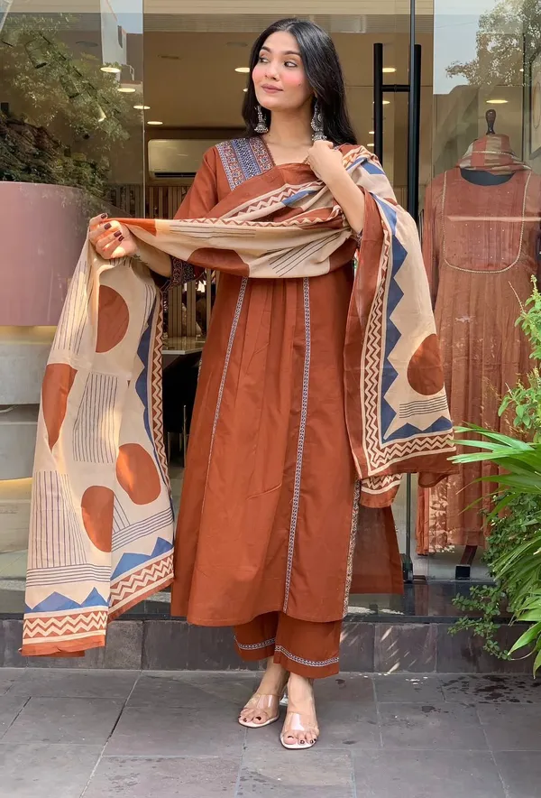 Rust_Aura_Printed_Kurta_Set_With_Dupatta_For_Women