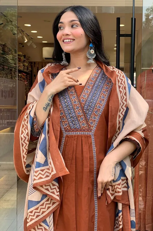 Rust_Aura_Printed_Kurta_Set_With_Dupatta_For_Women