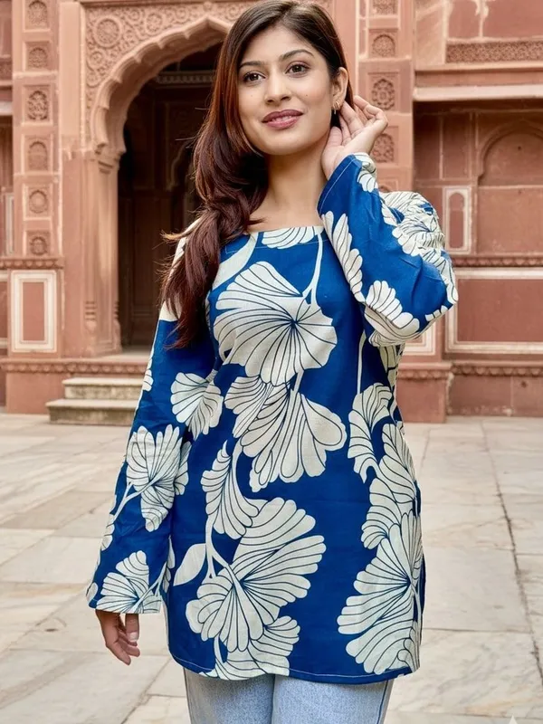 Women_Printed_Cotton_Straight_Kurti_Top_-_White_-_Blue