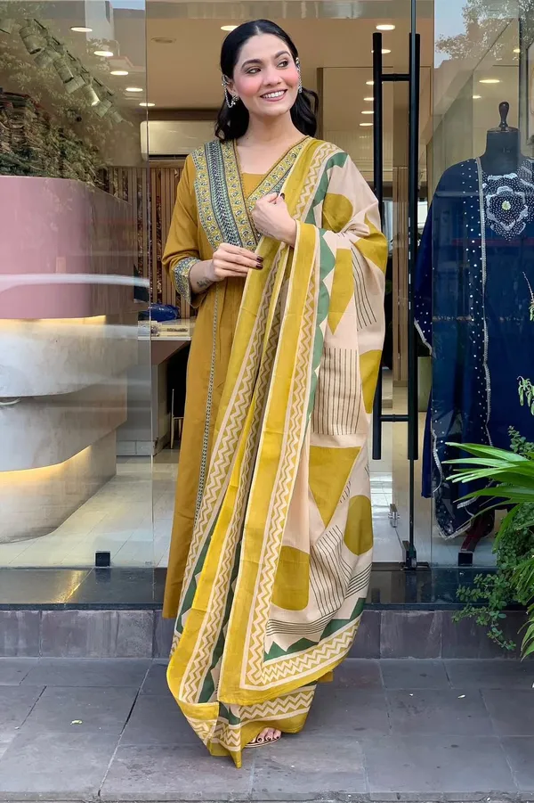 Yellow_Cotton_Premium_Kurta_Dupatta_Set_For_Women