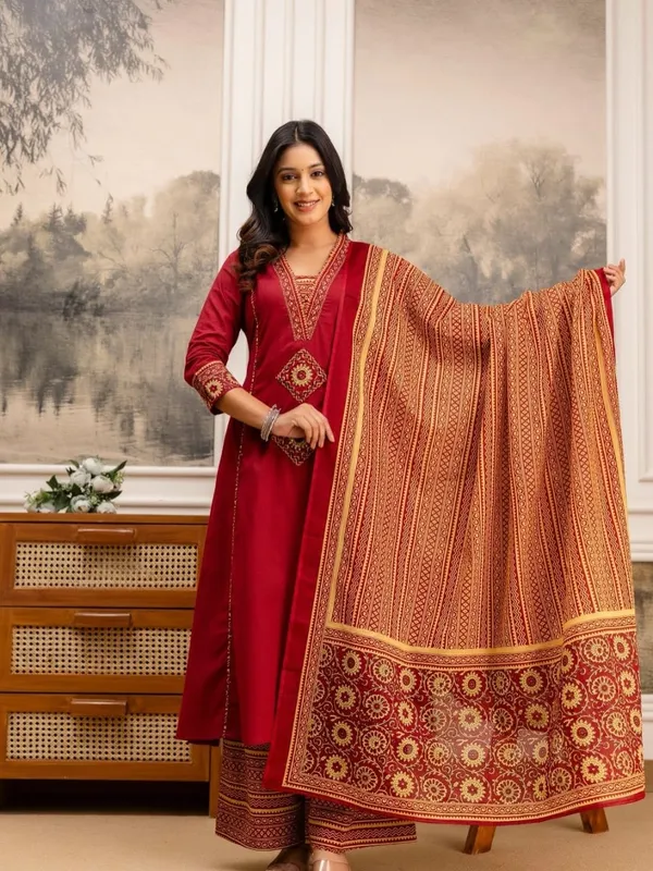 Royal_Maroon_Ethnic_Kurta_Set_with_Printed_Dupatta