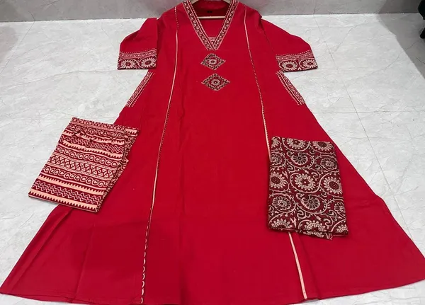 Royal_Maroon_Ethnic_Kurta_Set_with_Printed_Dupatta