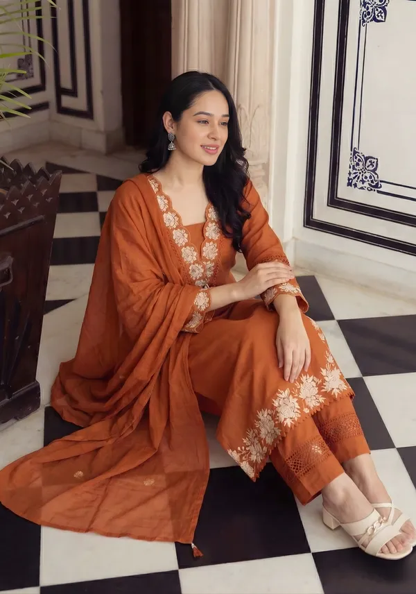 Light_Brown_Cotton_Kurta_Pant_&_Dupatta_Set_for_Women