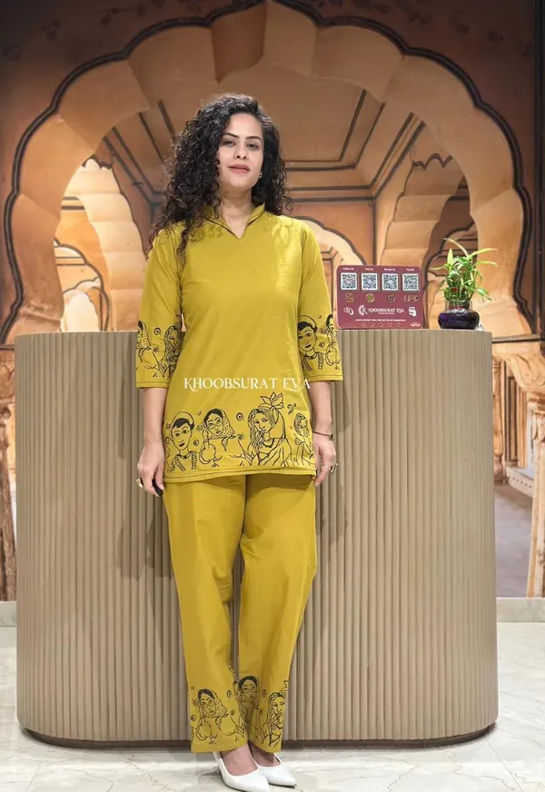 Yellow_Artistic_Print_Co-Ord_Set_For_Women