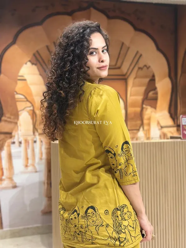 Yellow_Artistic_Print_Co-Ord_Set_For_Women