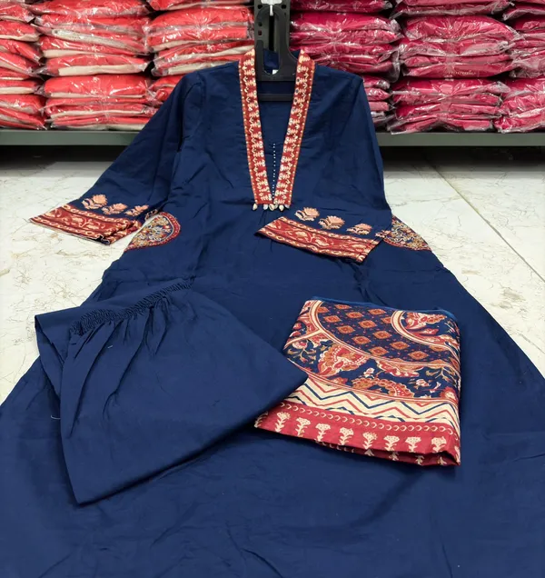 Navy_Cotton_Mirror_Embroidered_Suit_Set