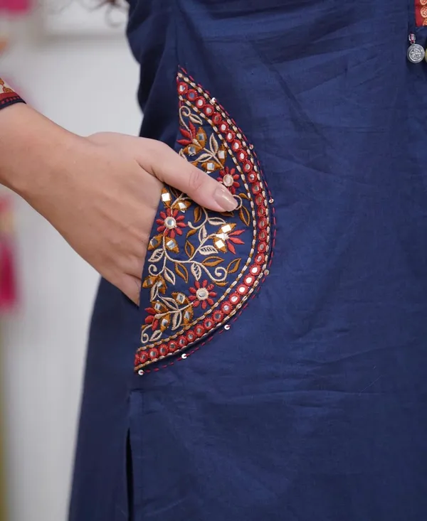 Navy_Cotton_Mirror_Embroidered_Suit_Set