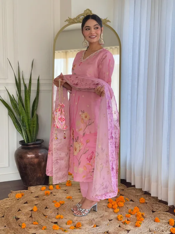 Blush_Bloom_Floral_Cotton_Kurta_Set_with_Dupatta