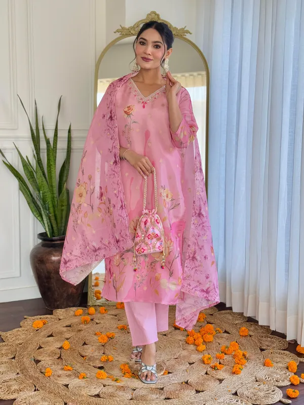 Blush_Bloom_Floral_Cotton_Kurta_Set_with_Dupatta