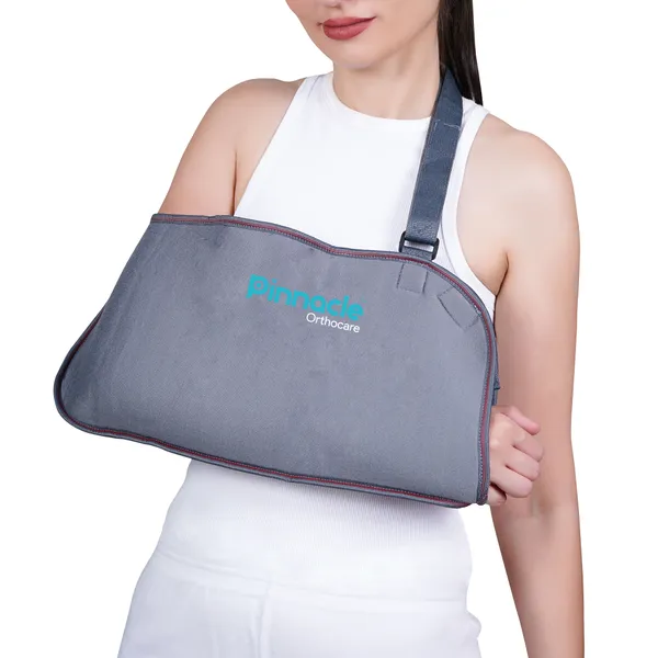 Grey_Arm_Sling_Baggy