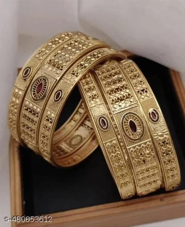 Royal_Rajwadi_Bangles_set_-_6_Bangles_set
