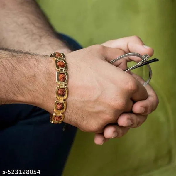 Premium_Gold_Plated_Essential_Rudraksha_Bracelet