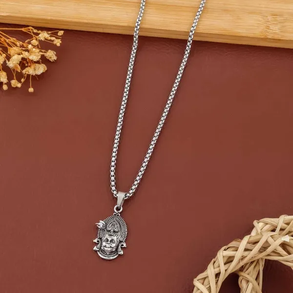 Silver_Metal_Locket_For_Men_&_Women