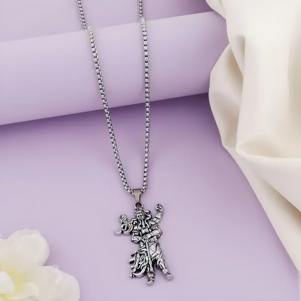 Silver_Metal_Locket_For_Men_&_Women